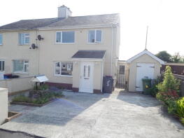 5, Bryn Ffynnon, Star, Gaerwen LL60 6BA