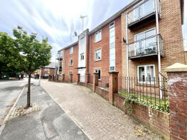 9, Colin Murphy Road, Manchester M15 5RS