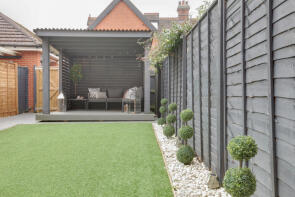 28, Cawbeck Road, Dunmow CM6 1FY