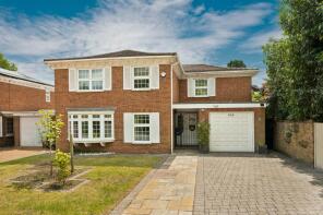 104, Molesey Park Road, East Molesey KT8 0JX