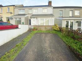 5, Court Terrace, Cwm Ffoes, Bridgend CF32 0BY