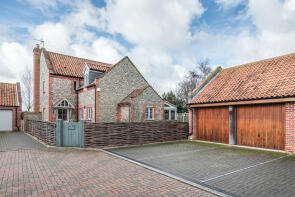 4 The Anchorage, Rippingall Yard, Holt NR25 7DW