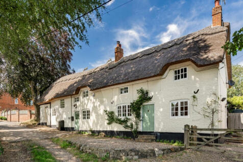 North Kilworth, Lutterworth, Leicestershire LE17 6EX