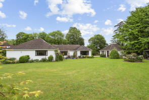 Tuckenhay, Mill Lane, Hurley, Maidenhead SL6 5ND