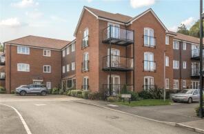 Flat 3, St Pauls House, Electric Close, Godalming GU7 1WQ