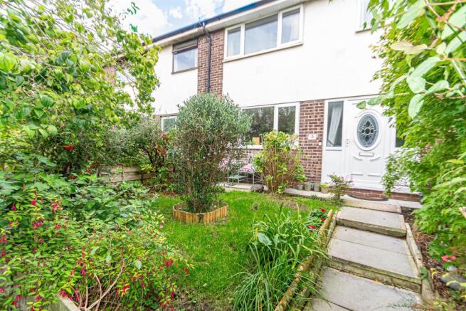 Front Elevation & Garden