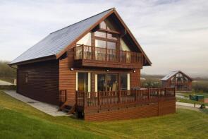 Aspen Lodge, Retallack Resort & Spa, Winnards Perch, St Columb TR9 6DE