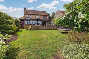 Millbrook, Wells Road, Bleadney, Wells BA5 1PF