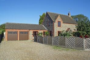 Flinthill House, Reading Room Loke, Holt NR25 7HA