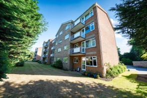 63, Elton Close, Kingston Upon Thames KT1 4EE