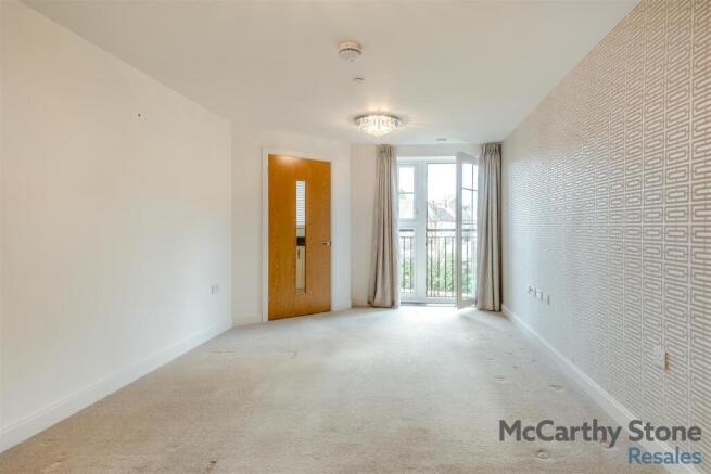 8675684-interior22.jpg
