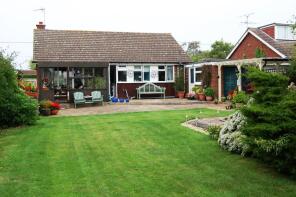Pineapple Creek, Seven Gardens Road, Woodbridge IP13 6SU