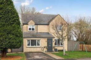 35, Chichester Place, Carterton OX18 3PD