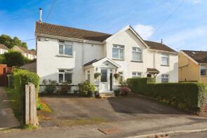 22, The Crescent, Hengoed CF82 7QF