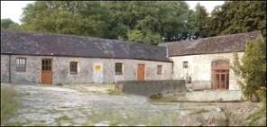 The Old Stables, C2146 From Llangadog To Ffairfach, Bethlehem, Llandeilo SA19 6YD