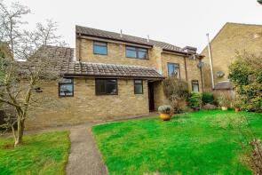 9, Chinalls Close, Buckingham MK18 4BQ