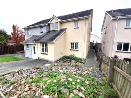 19, Acorn Drive, St. Austell PL25 3GU