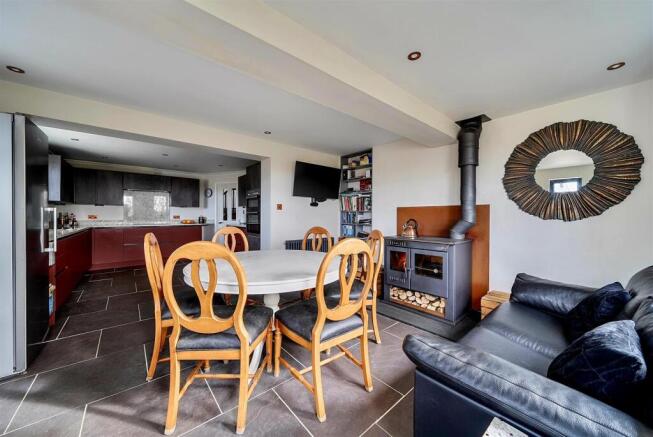 Moorlands4 Kitchen Diner.jpg
