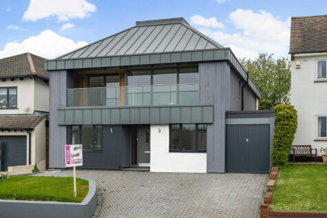 Bellmount Wood Avenue, Cassiobury WD17 3BW