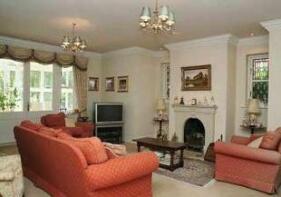 7, Little Heath Lane, Altrincham WA14 4TS