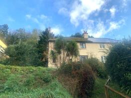 2, Hillside, Branscombe EX12 3BQ