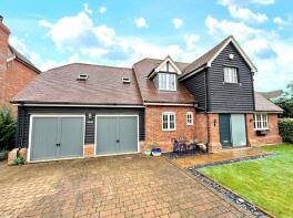 2, Windmill View, Royston SG8 0BB