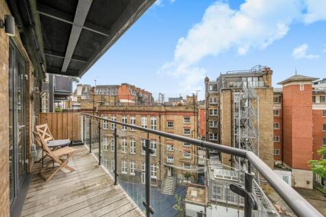 Kean Street,
Aldwych, WC2B