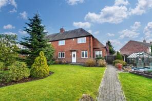 44, The Spinney, Nottingham NG6 8TG