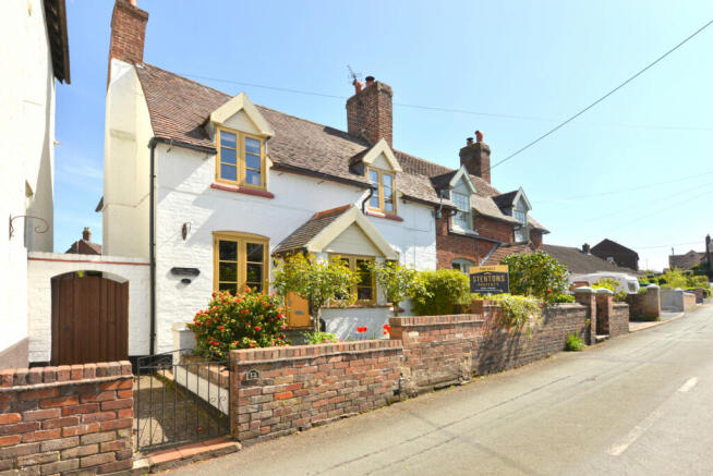3 Bedroom semi for Sale