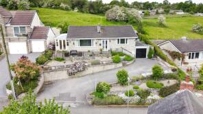 Glenmoor, Black Tor Road, Matlock DE4 2AG