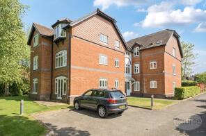 Flat 2, Shawfields, Cranley Road, Guildford GU1 2JE