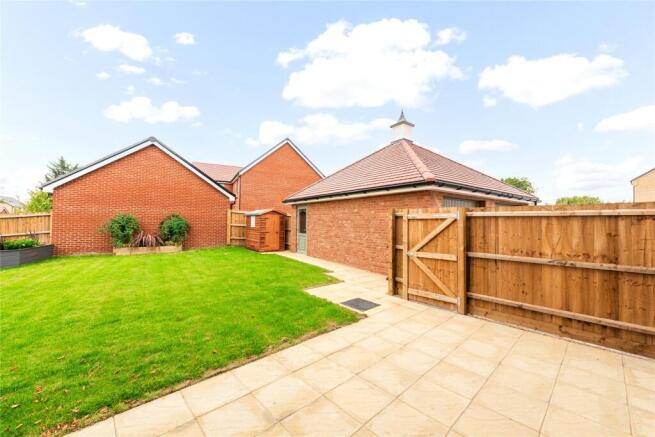 Show Home Garden