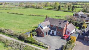 Longmynd, Ashes Lane, Ashbourne DE6 5HE