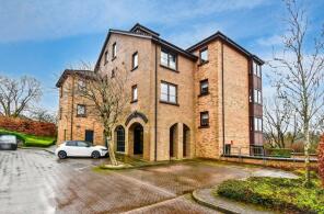 13, Glen Lednock Drive, Craigmarloch, Glasgow G68 0EJ