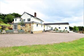 Pen Rhiw Bach, Ffynnon Farm Junction B5101, Wrexham LL11 5HL