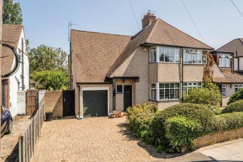 Pinn Way, Ruislip, HA4
