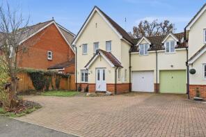 8, Eastfield Road, Noak Bridge, Basildon SS15 4JE