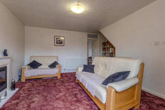 Living Room (2)