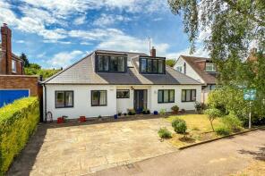 7, Orchard Drive, Park Street, St. Albans AL2 2HQ