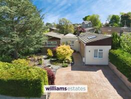 1, Cwm Close, Mold CH7 6XJ