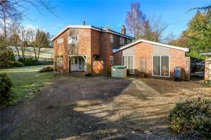 Courtlands House, Sheep Pond Lane, Southampton SO32 3QZ