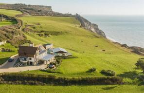 Saeter, The Terrace, Ventnor PO38 2HL