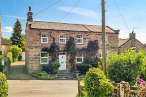 West View, Main Street, Harrogate HG3 1DU