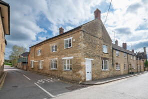 12, High Street, Kettering NN14 3HA