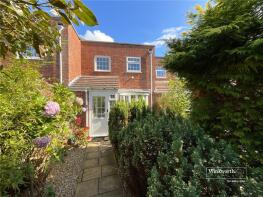 4, Harriers Close, Christchurch BH23 4SL