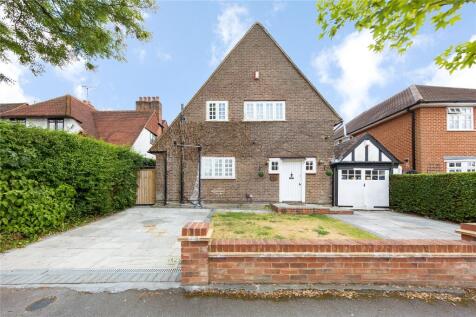 Risebridge Road, Gidea Park, RM2