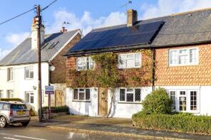 3, Reeds Cottages, Horsham Road, Haywards Heath RH17 6DJ