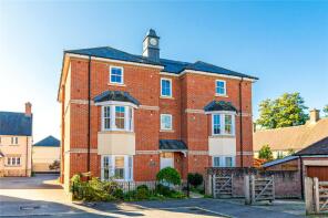 33, Whatley Drive, Pewsey SN9 5AR