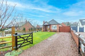 Honeysuckle Cottage, Cockshot Lane, Dormston, Worcester WR7 4LB
