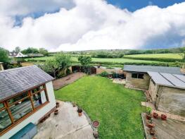 8, Elm Close, Torrington EX38 8HY